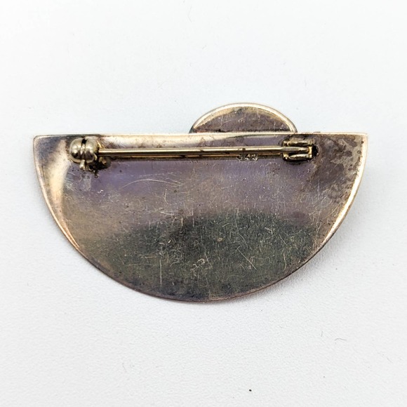 Hand Wrought Sterling Silver Modernist Half Circle Brooch with Hematite Stone - Picture 8 of 11